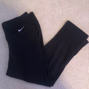 Nike capri leggings